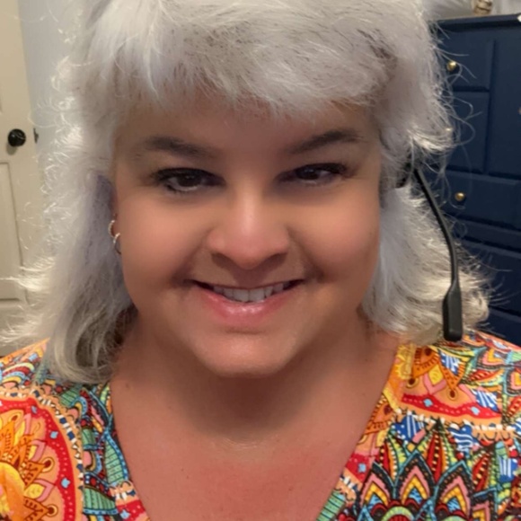 Meet your Posher, Chris - Picture 1 of 1